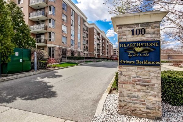 Hearthstone By The Lake Condos