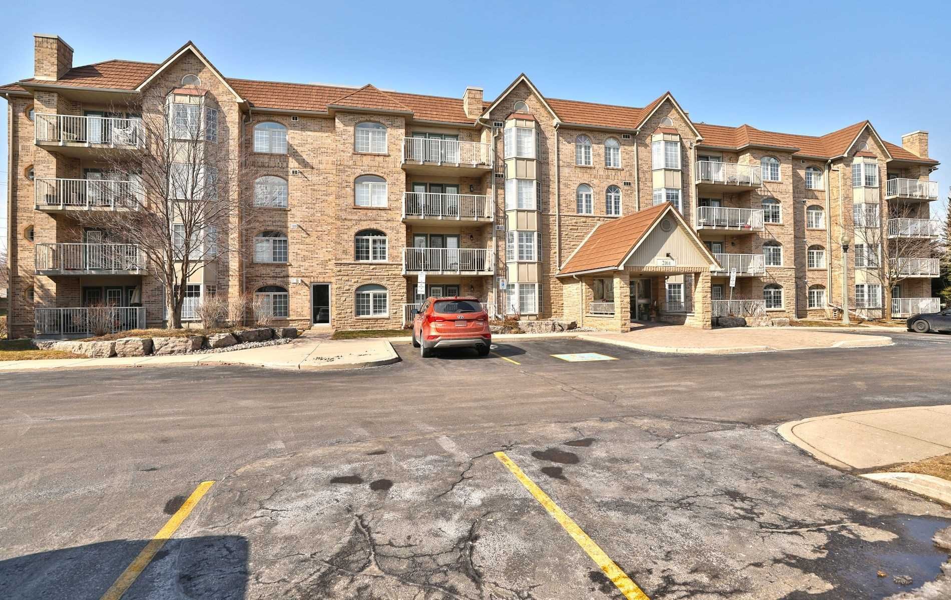 216 Plains Rd W Oakland Greens Condos 2 Beds 2 Baths Unit B308