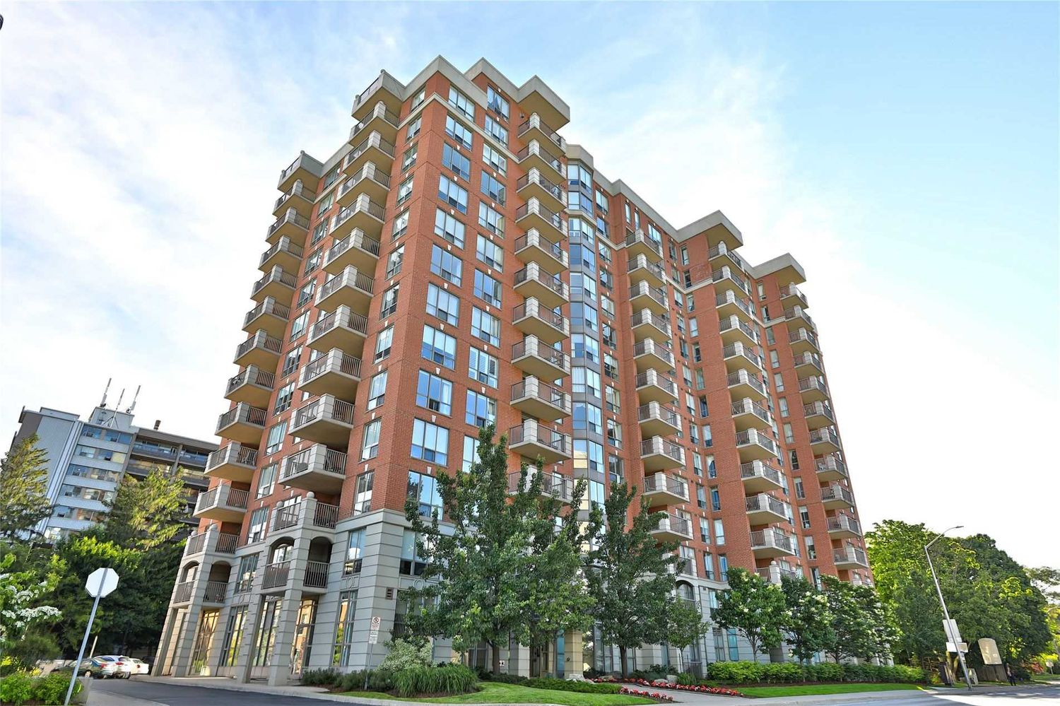 442 Maple Avenue. Spencer's Landing Condos is located in  Burlington, Toronto - image #1 of 2