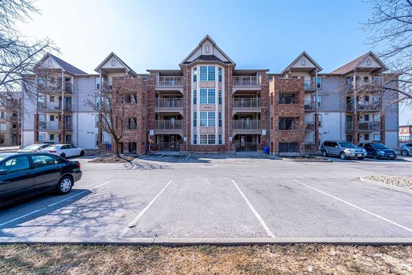 Tansley Gardens Condos