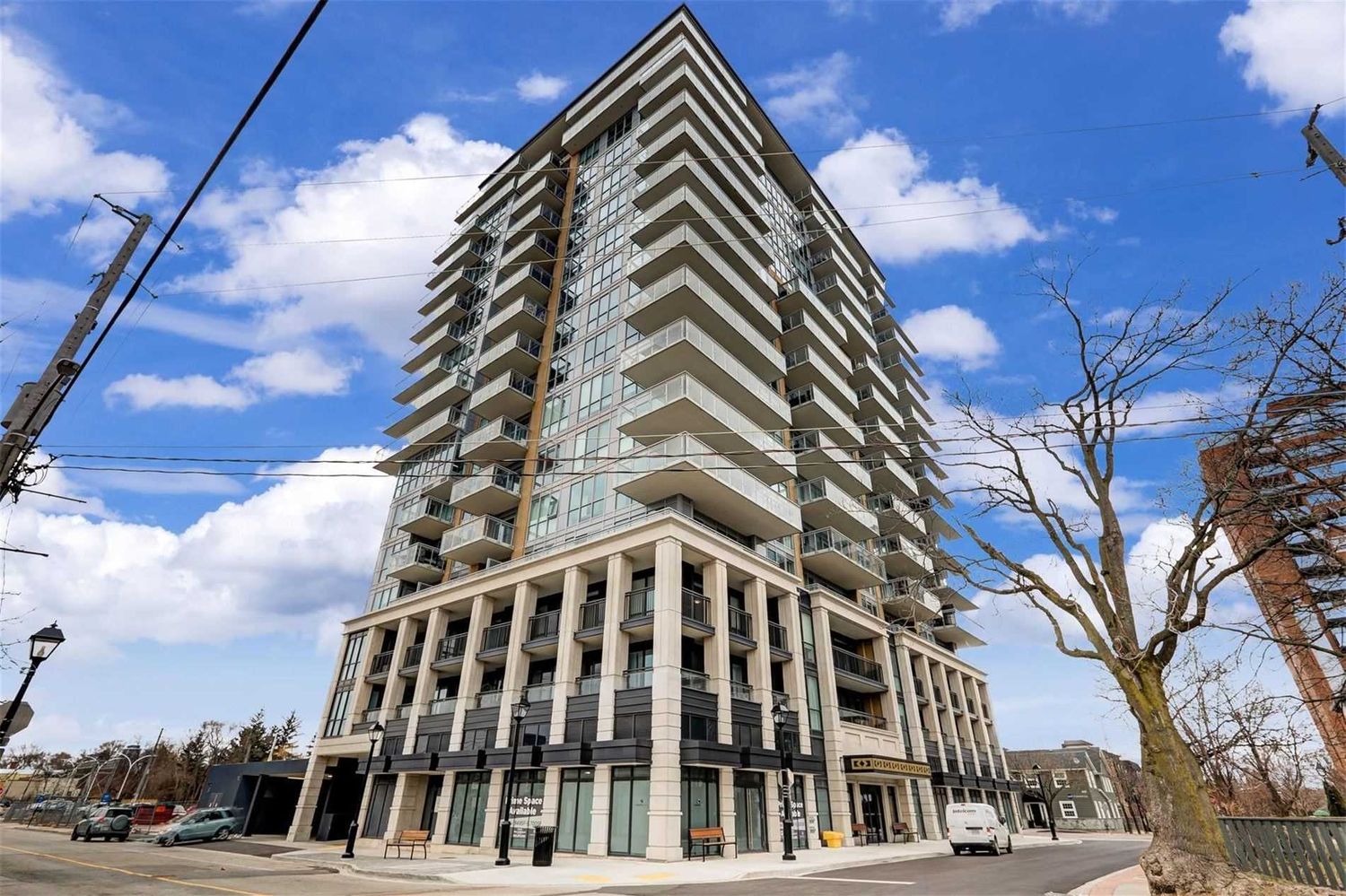 2025 Maria Street. The Berkeley Condominiums is located in  Burlington, Toronto - image #1 of 2