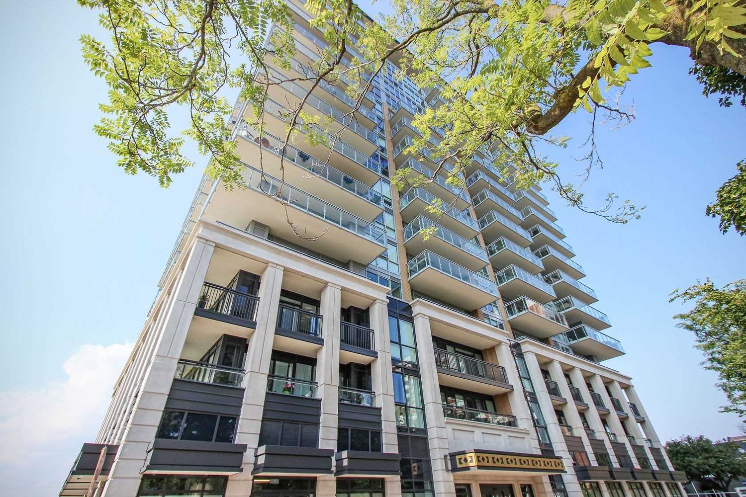 2025 Maria Street. The Berkeley Condominiums is located in  Burlington, Toronto - image #2 of 2