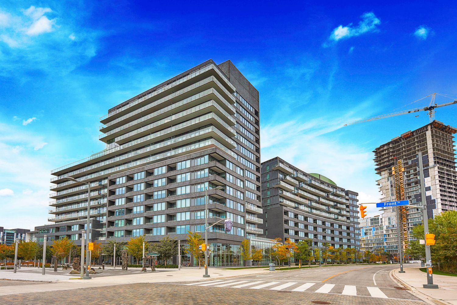 120 Bayview Avenue. Canary Park is located in  Downtown, Toronto - image #2 of 6