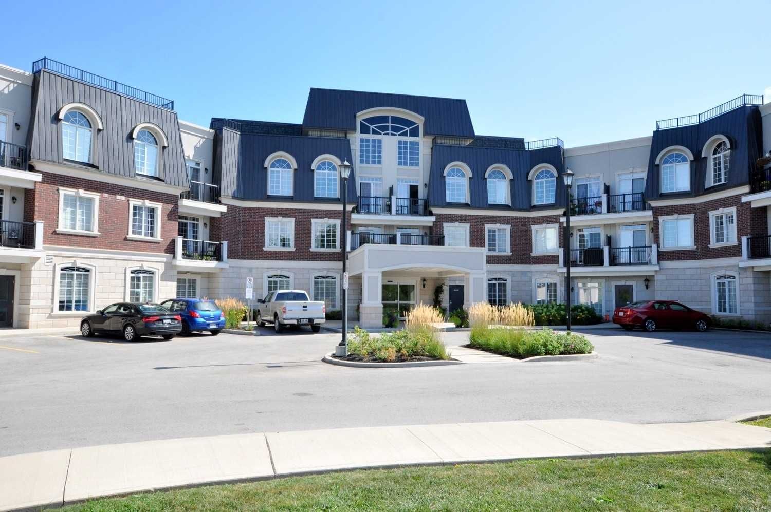 2300 Upper Middle Road W. Balmoral Condos is located in  Oakville, Toronto