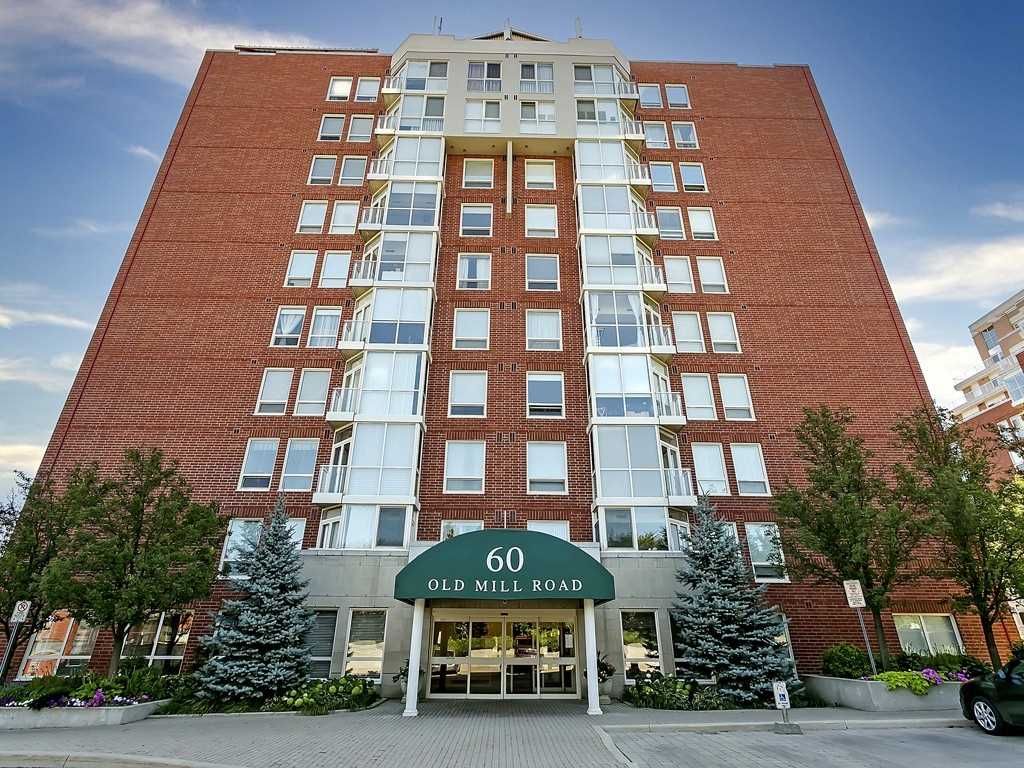 60 Old Mill Road. Oakridge Heights I Condos is located in  Oakville, Toronto - image #2 of 2