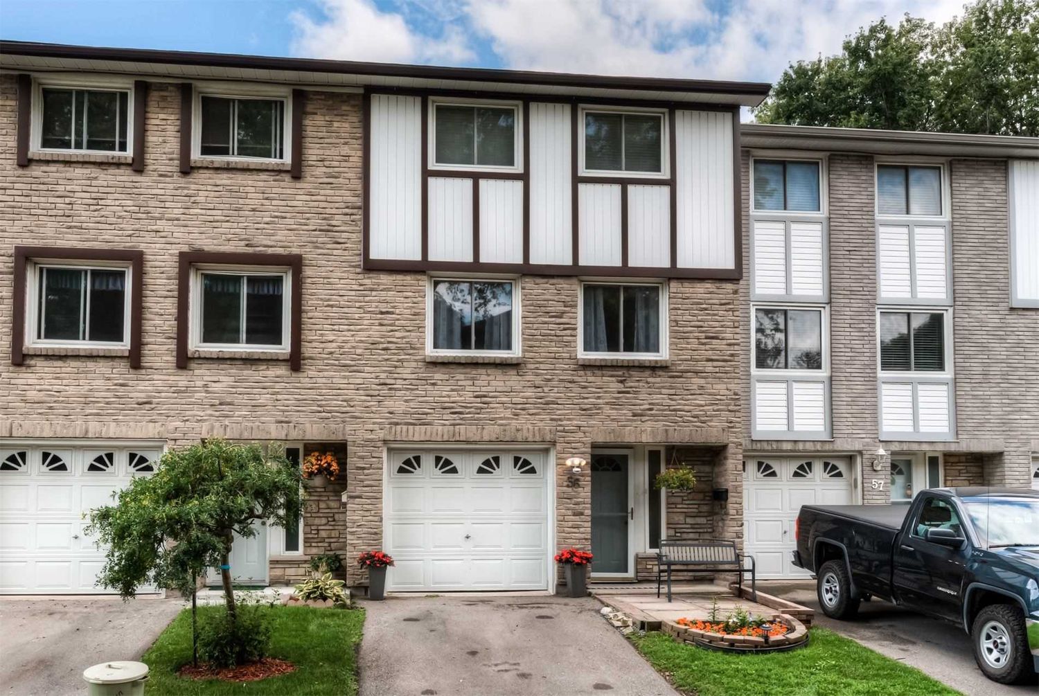 145 Rice Avenue. 145 Rice ParadiseTownhomes is located in  Clarington, Toronto