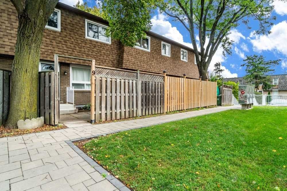 165 Limeridge Road W. 165 Limeridge Townhomes is located in  Clarington, Toronto