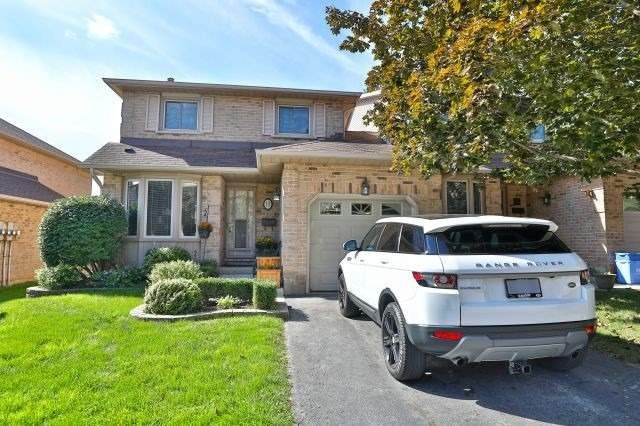 800 Upper Paradise Road. 800 Upper Paradise Townhomes is located in  Clarington, Toronto