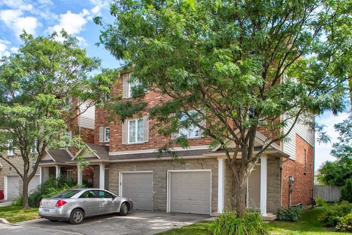 876 Golf Links Road. 876 Golf Links Townhomes is located in  Hamilton, Toronto