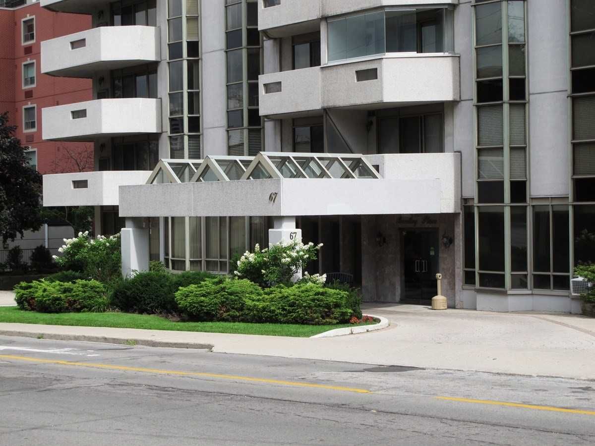 67 Caroline Street S. Bentley Place Condos is located in  Hamilton, Toronto