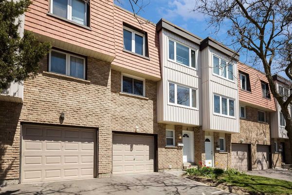 15 Guildwood Parkway Townhomes