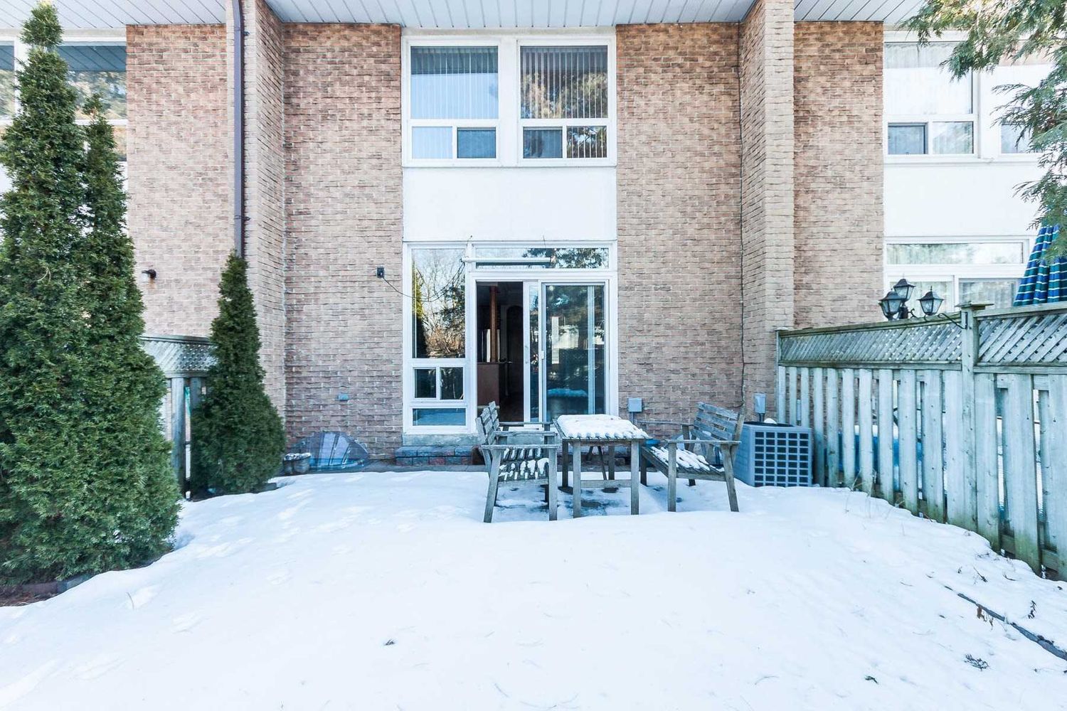 3409 St Clair Avenue E. 3409 Saint Clair East Townhomes is located in  Scarborough, Toronto - image #2 of 2