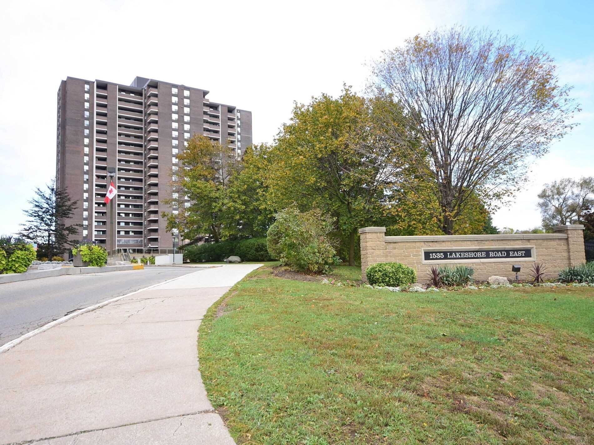 1535 Lakeshore Rd E, unit 1707 for sale in Lakeview - image #1