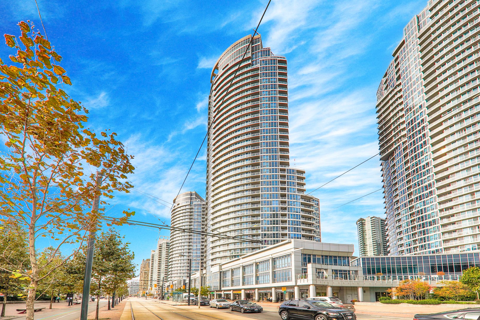 218 Queens Quay W. This condo at Waterclub III Condos is located in  Downtown, Toronto - image #2 of 4 by Strata.ca