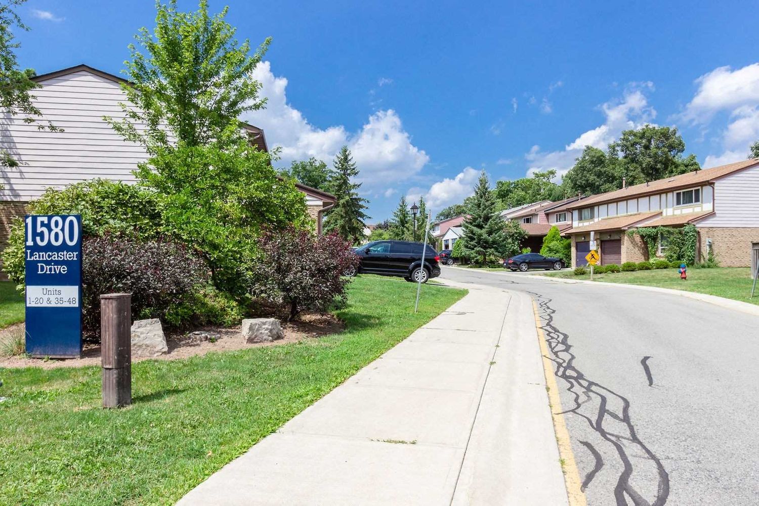 1580-1608 Lancaster Drive. 1580 Lancaster Drive Townhomes is located in  East York, Toronto - image #2 of 2