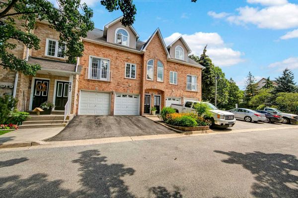 Arbor Lane North Village Townhomes