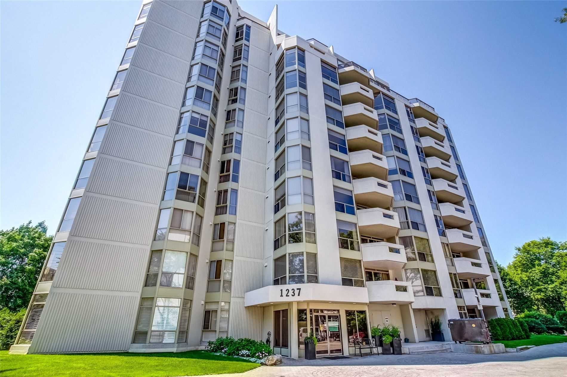 1237 North Shore Blvd E, unit 105 for sale in Downtown Burlington - image #1