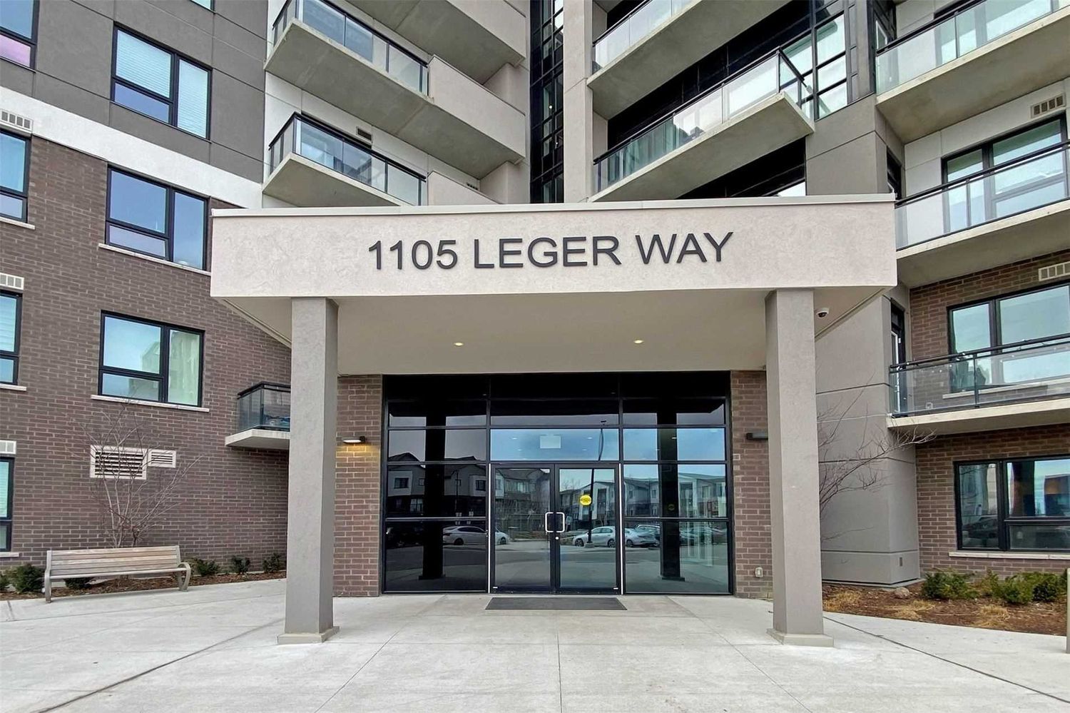 1125 Leger Way. Hawthorne South Village Condos is located in  Milton, Toronto - image #2 of 3