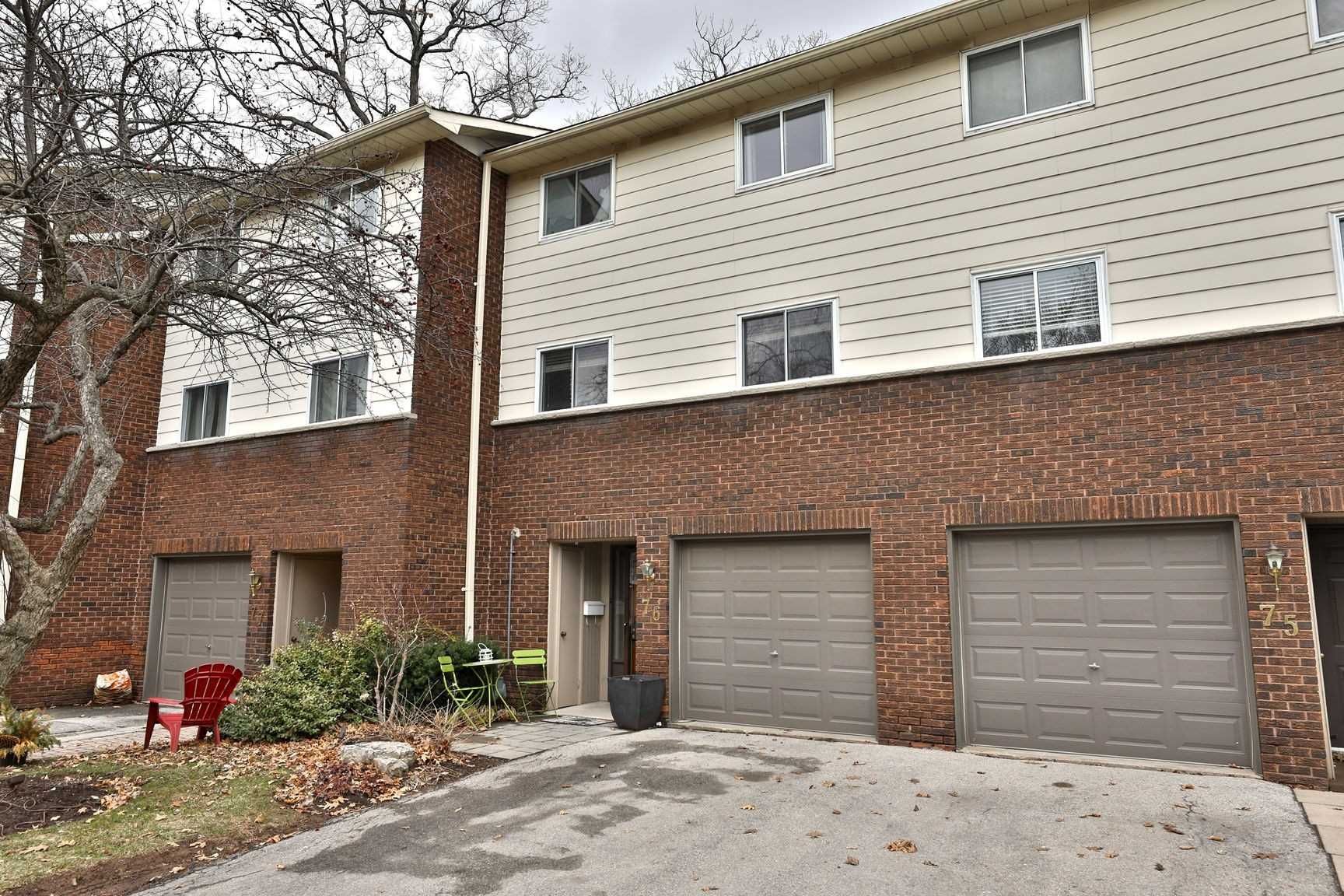 1270 Gainsborough Drive, unit 26 for sale in Iroquois Ridge - image #1