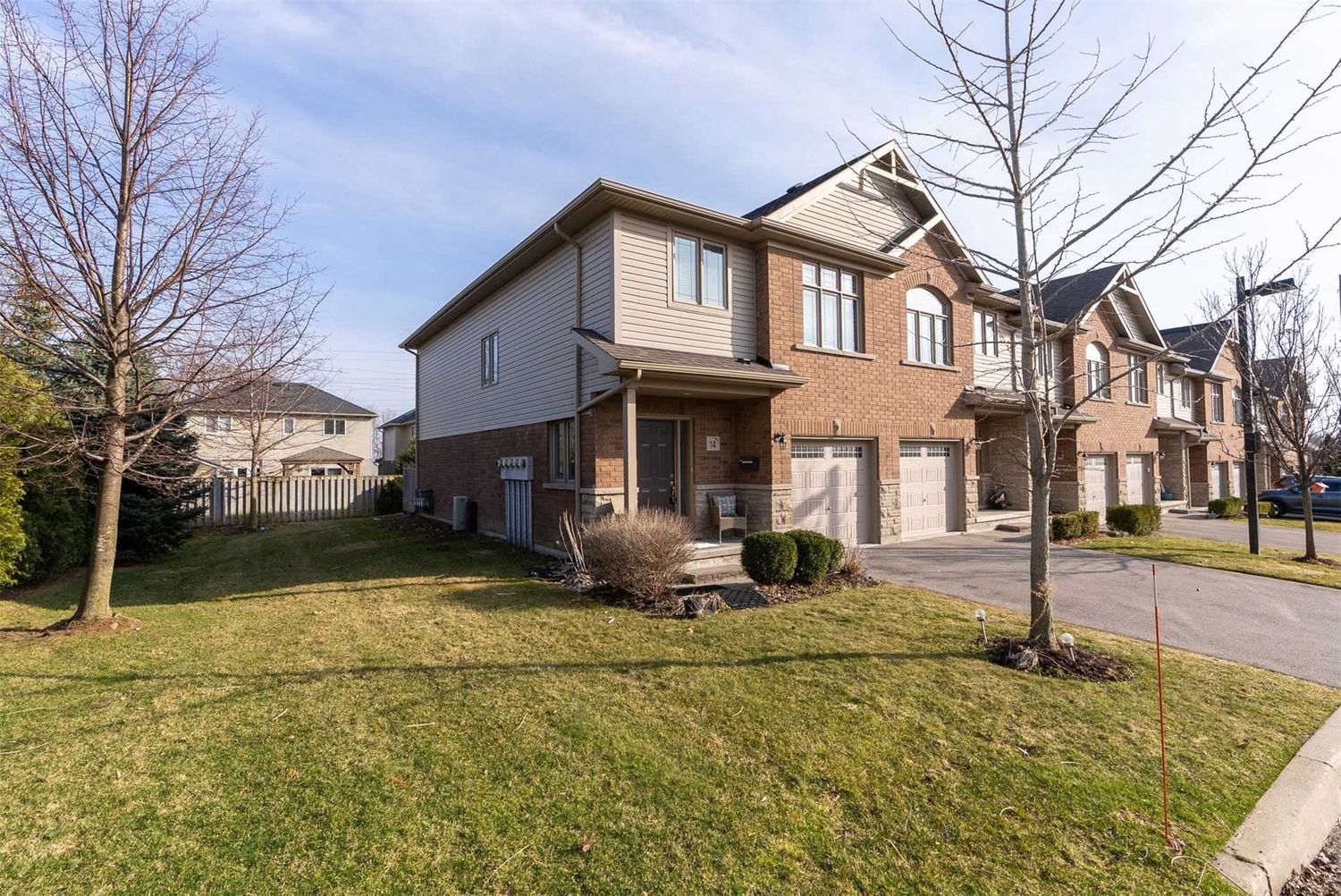 1491 Plains Road W. 1491 Plains Road West Townhomes is located in  Burlington, Toronto - image #2 of 2