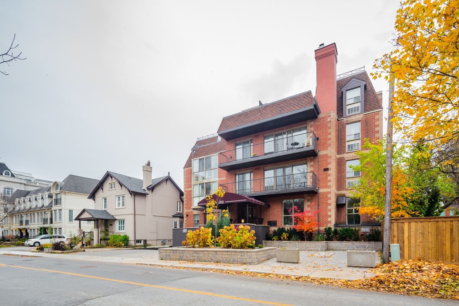 162 Reynolds Street. 162 Reynolds Street Condos is located in  Guelph, Toronto