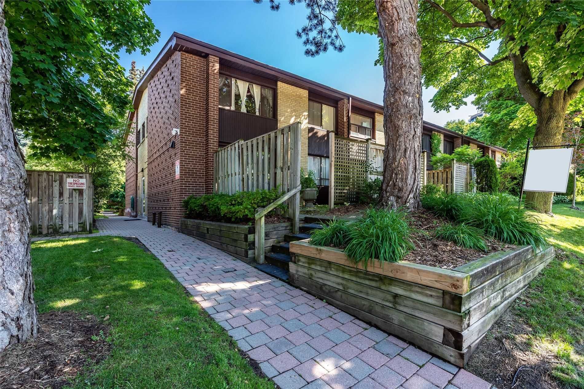 56 Three Valleys Dr 4656 Three Valleys Drive Townhomes 3 Beds