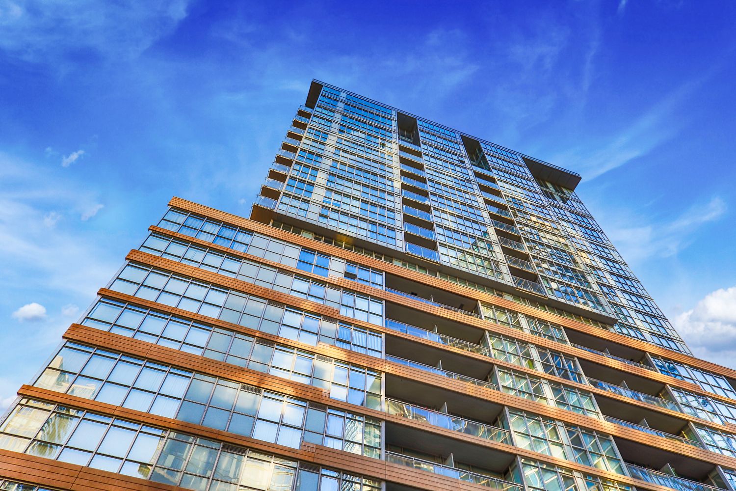 1-15 Iceboat Terrace. Parade Condos is located in  Downtown, Toronto - image #3 of 4