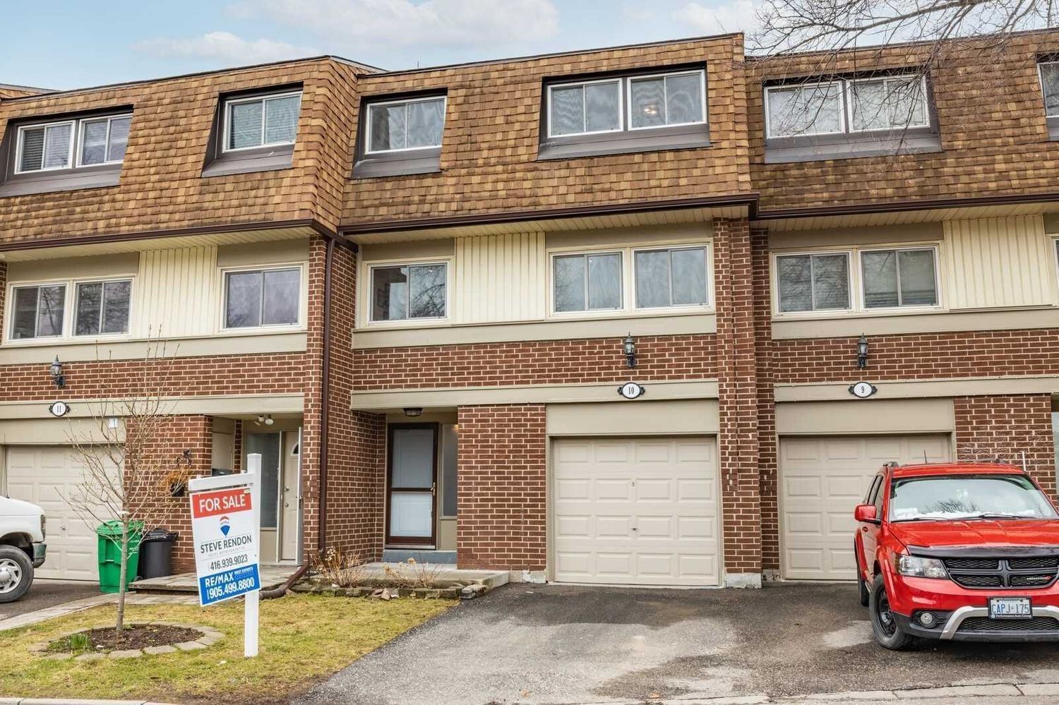 6240 Montevideo Road. 6240 Montevideo Townhomes is located in  Mississauga, Toronto - image #2 of 2