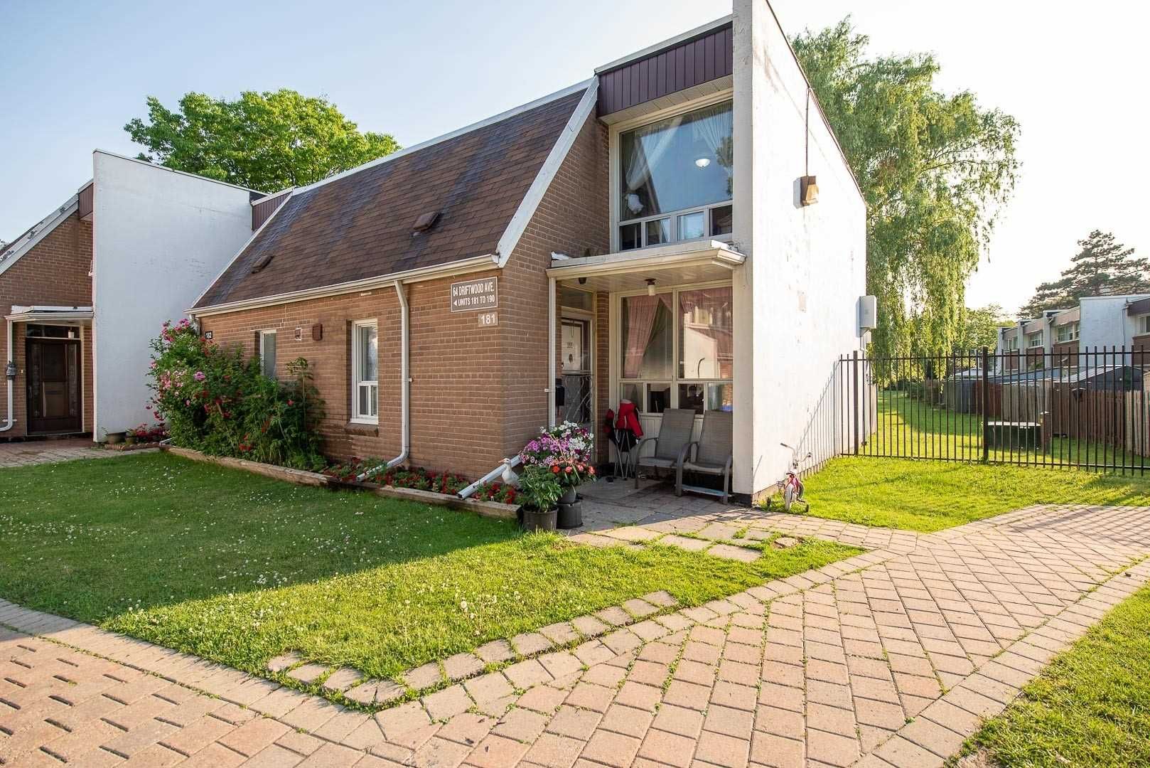 6070 Driftwood Ave 68 Driftwood Ave Townhomes strata.ca