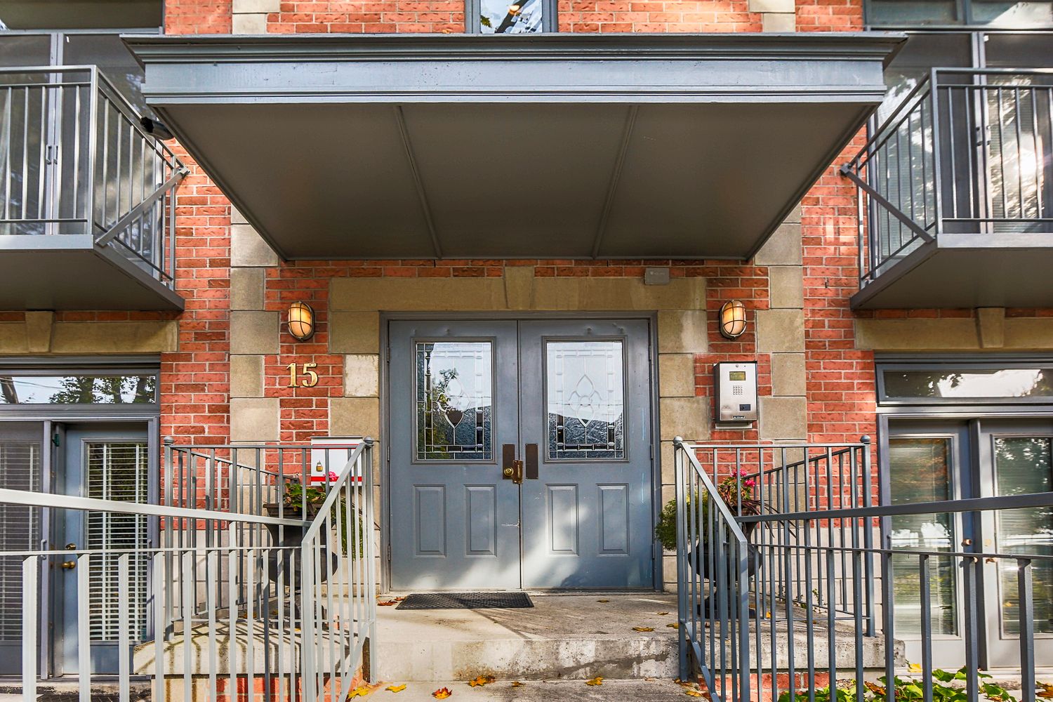 15 Glen Manor Drive. Glen Manor is located in  East End, Toronto - image #4 of 5