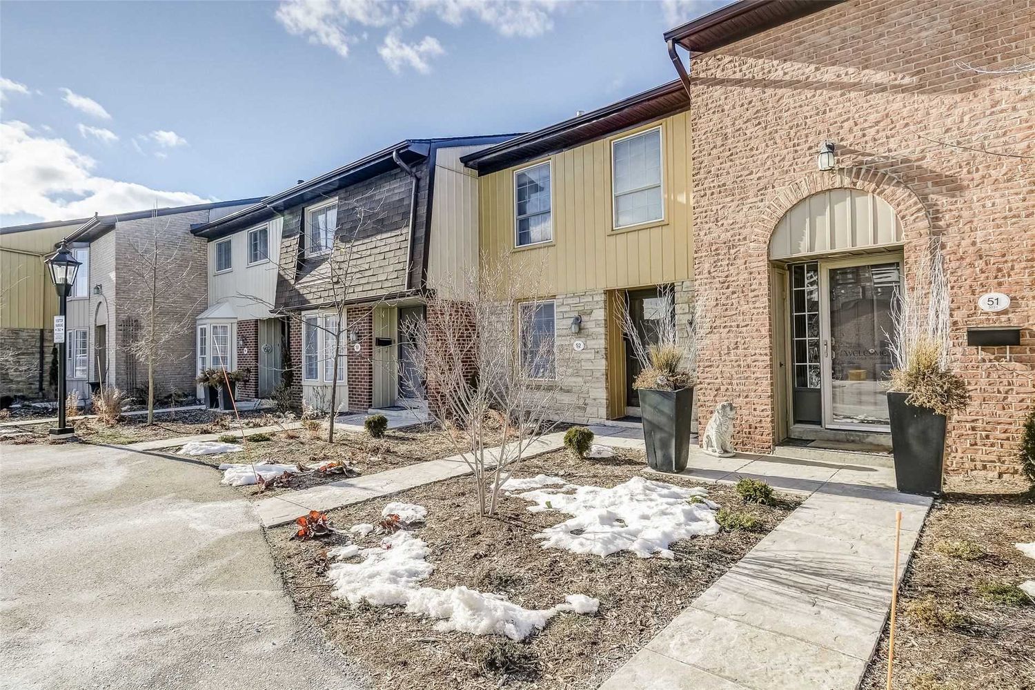565-567 Guelph Line. Central Park Village Townhomes is located in  East York, Toronto - image #2 of 2