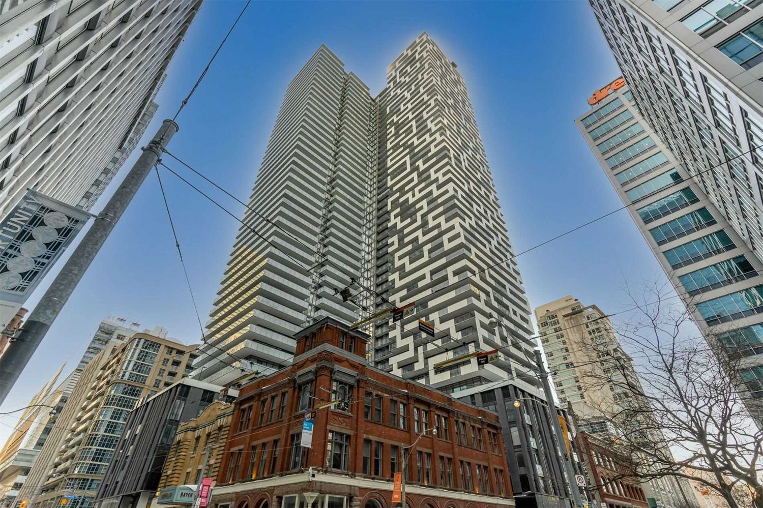 20 Lombard Street. Residences on Lombard is located in  Downtown, Toronto - image #1 of 3