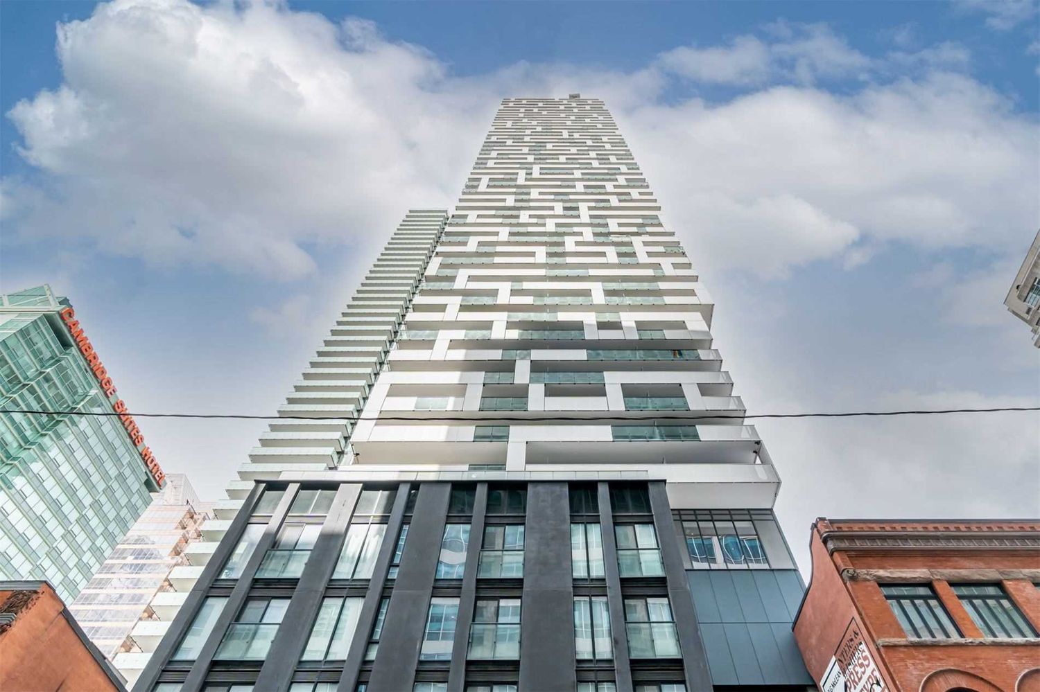 20 Lombard Street. Residences on Lombard is located in  Downtown, Toronto - image #3 of 3