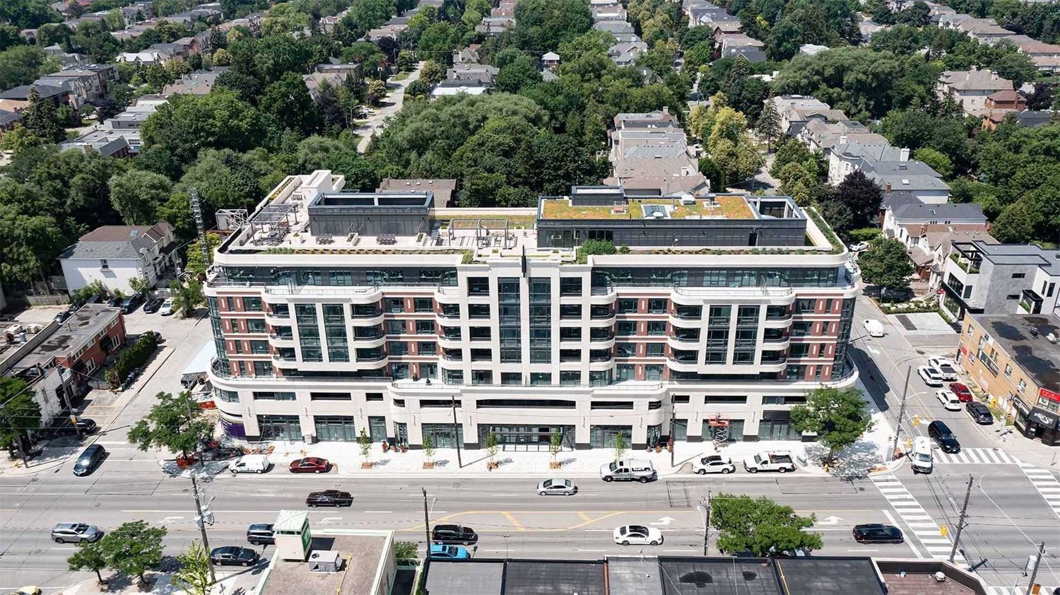 1700 Avenue Rd, North York. Empire Maven Condos is located in  Midtown, Toronto - image #1 of 2