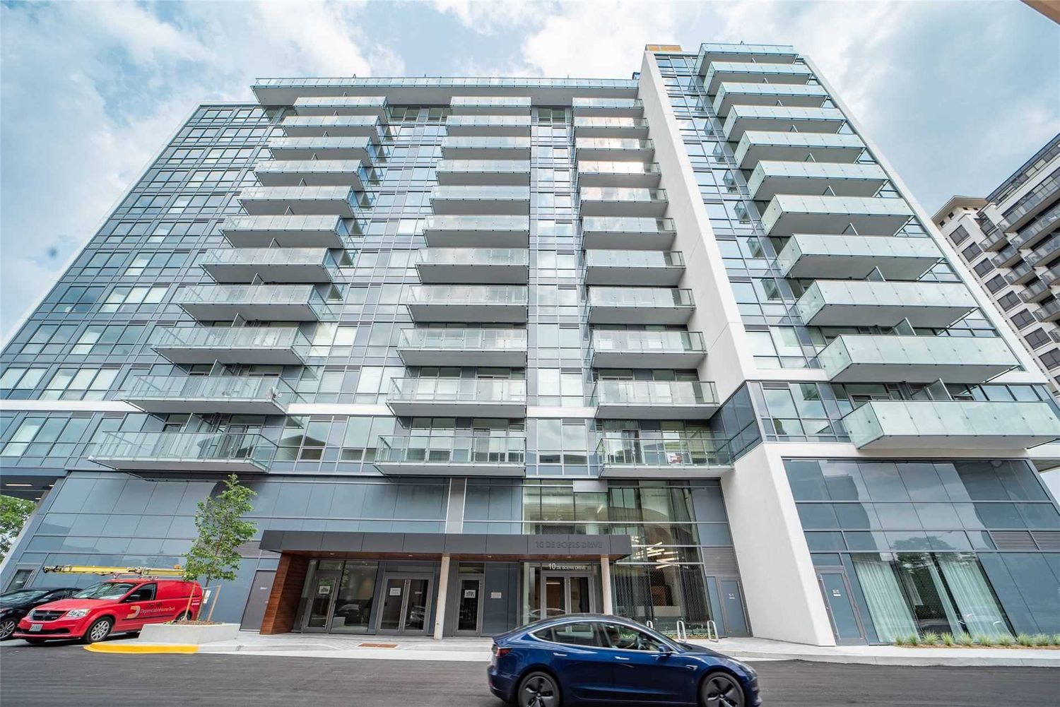 10 De Boers Drive. Avro Condominiums is located in  North York, Toronto - image #1 of 2