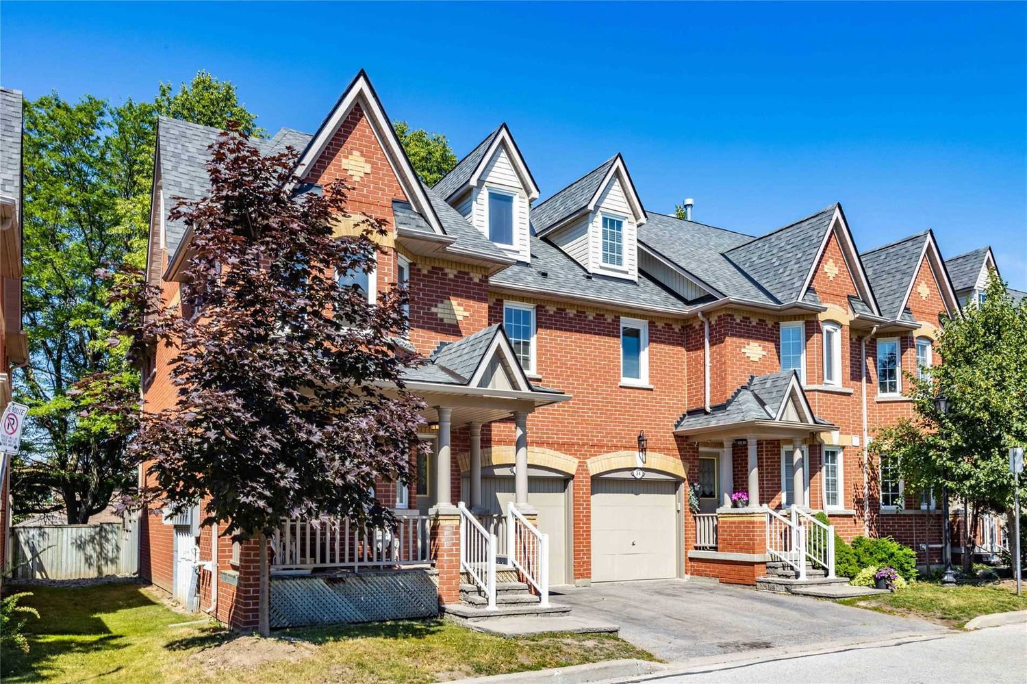 1-49 Marmill Way. Olde Markham Village is located in  Markham, Toronto - image #1 of 2