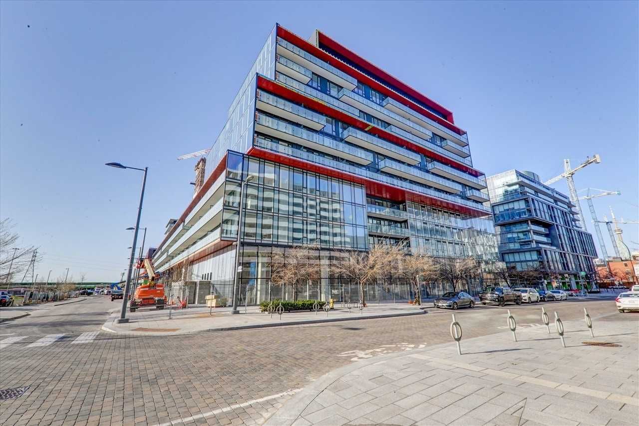 475 Front St E. This condo at Canary Commons is located in  Downtown, Toronto - image #1 of 2 by Strata.ca