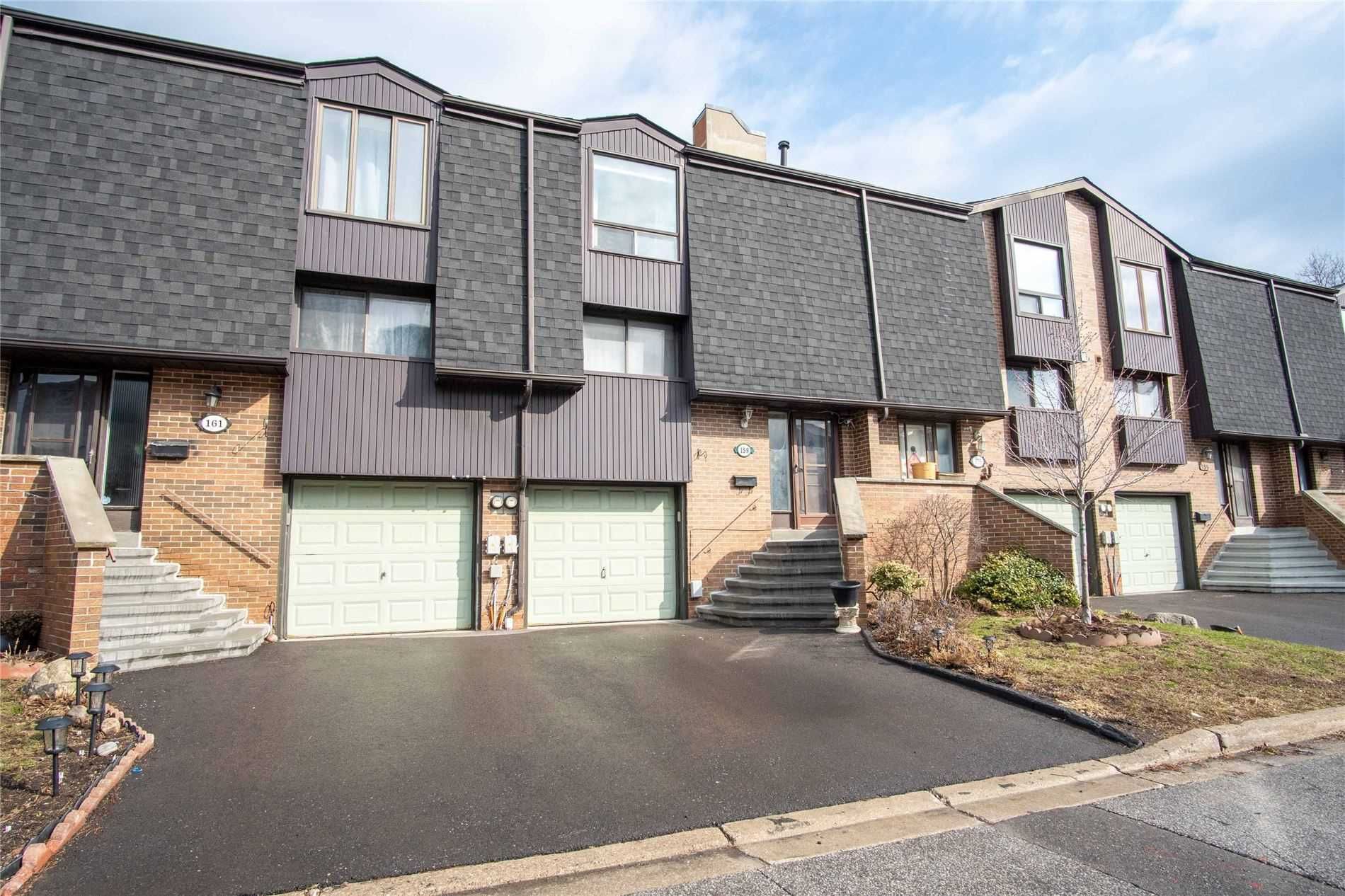 149 Maple Branch Path Islington Place Townhouses 3 Beds 3 Baths strata.ca