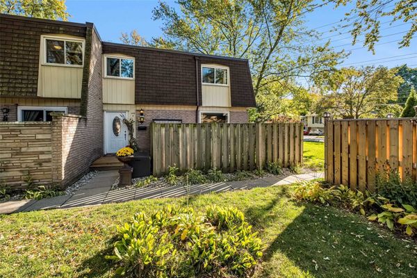 Francis Road Townhomes