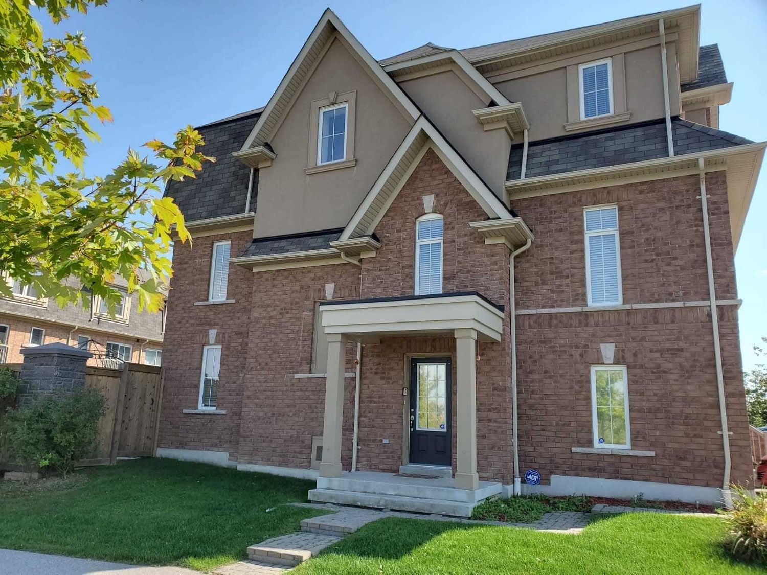 1-43 Reevesmere Lane. 2 Burtonbury Lane Townhomes is located in  Ajax, Toronto