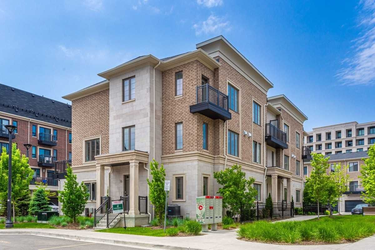 7 Mildred Temple Way Village Park II 3 Beds + Den 5 Baths Strata.ca