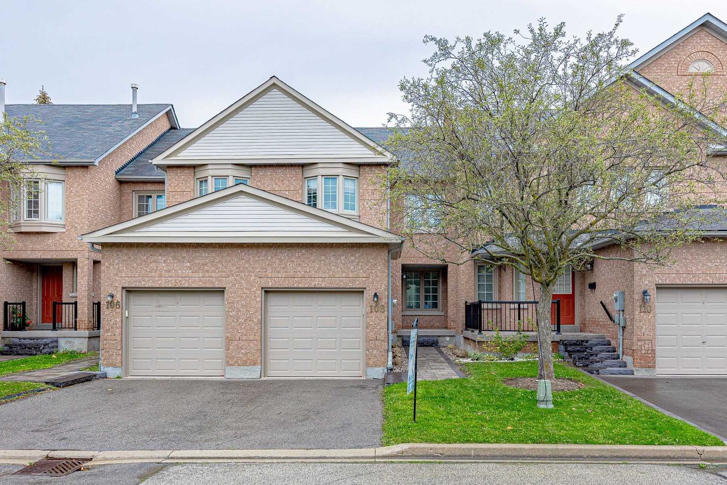 4-116 Alameda Cir. Alameda Circle Townhomes is located in  Vaughan, Toronto - image #1 of 3