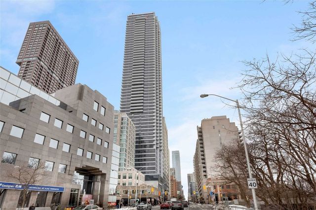 395 Bloor St E & 387 Bloor St E — The Rosedale on Bloor Condos, St ...