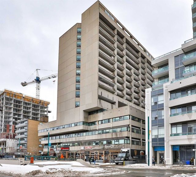 720 Spadina Ave — 720 Spadina Avenue CoOwnership Condos for Sale & Rent