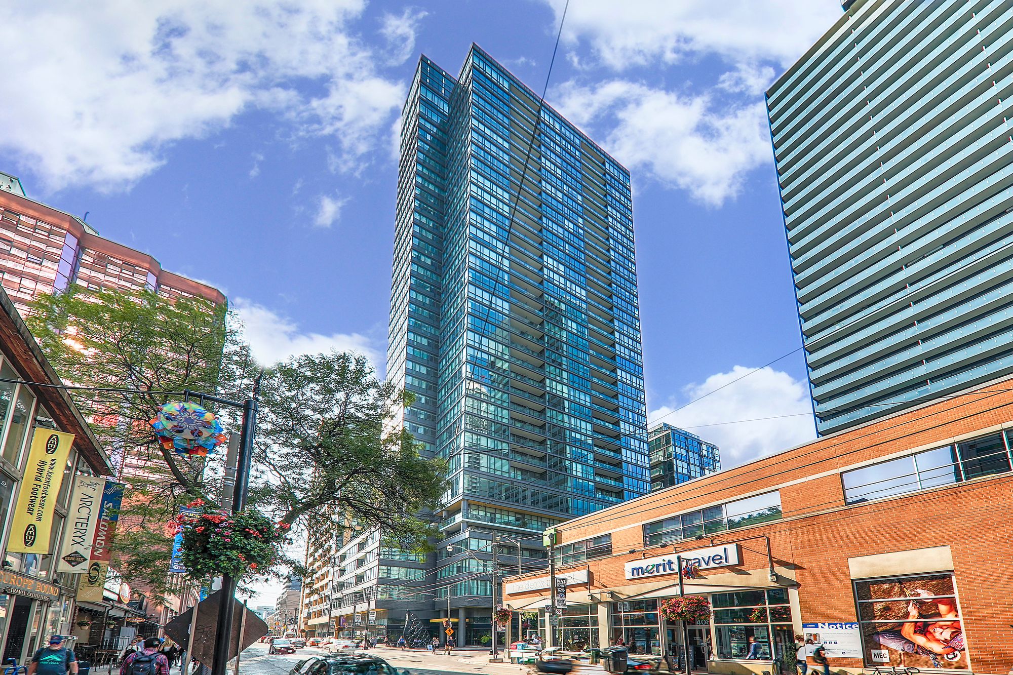 8 Charlotte St, unit 1706 for sale in King West - image #1
