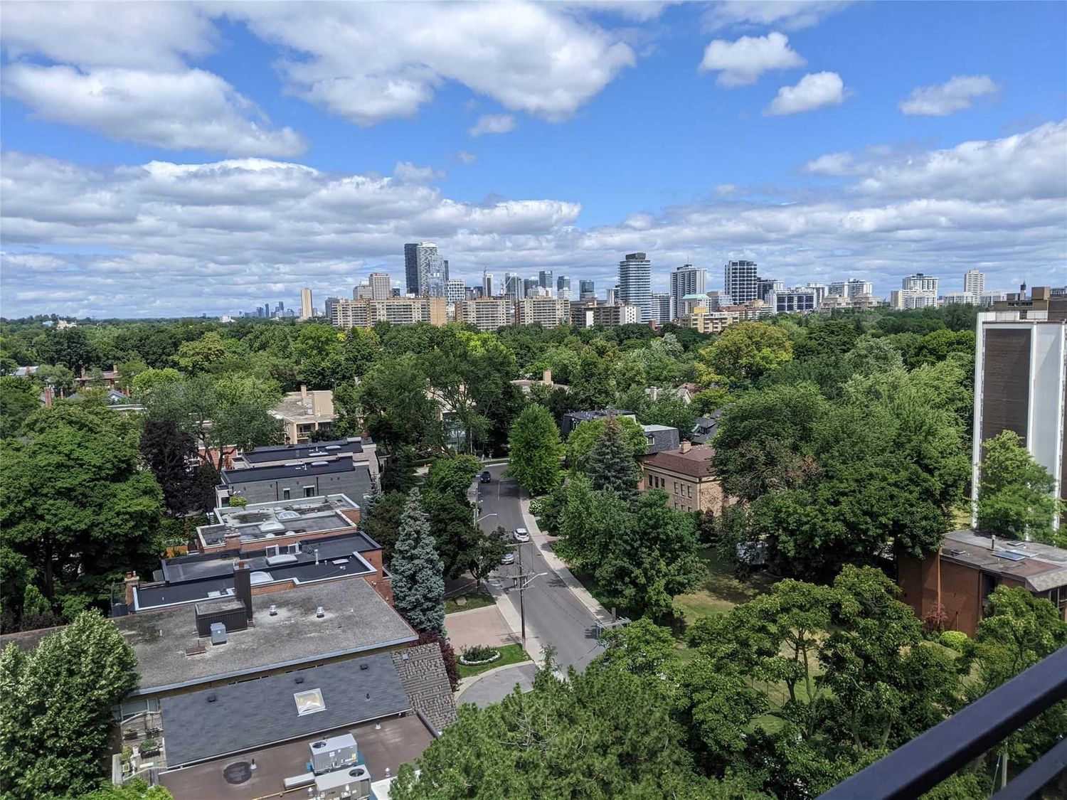 4 Deer Park Crescent. The Hearth Stone is located in  Midtown, Toronto - image #3 of 3