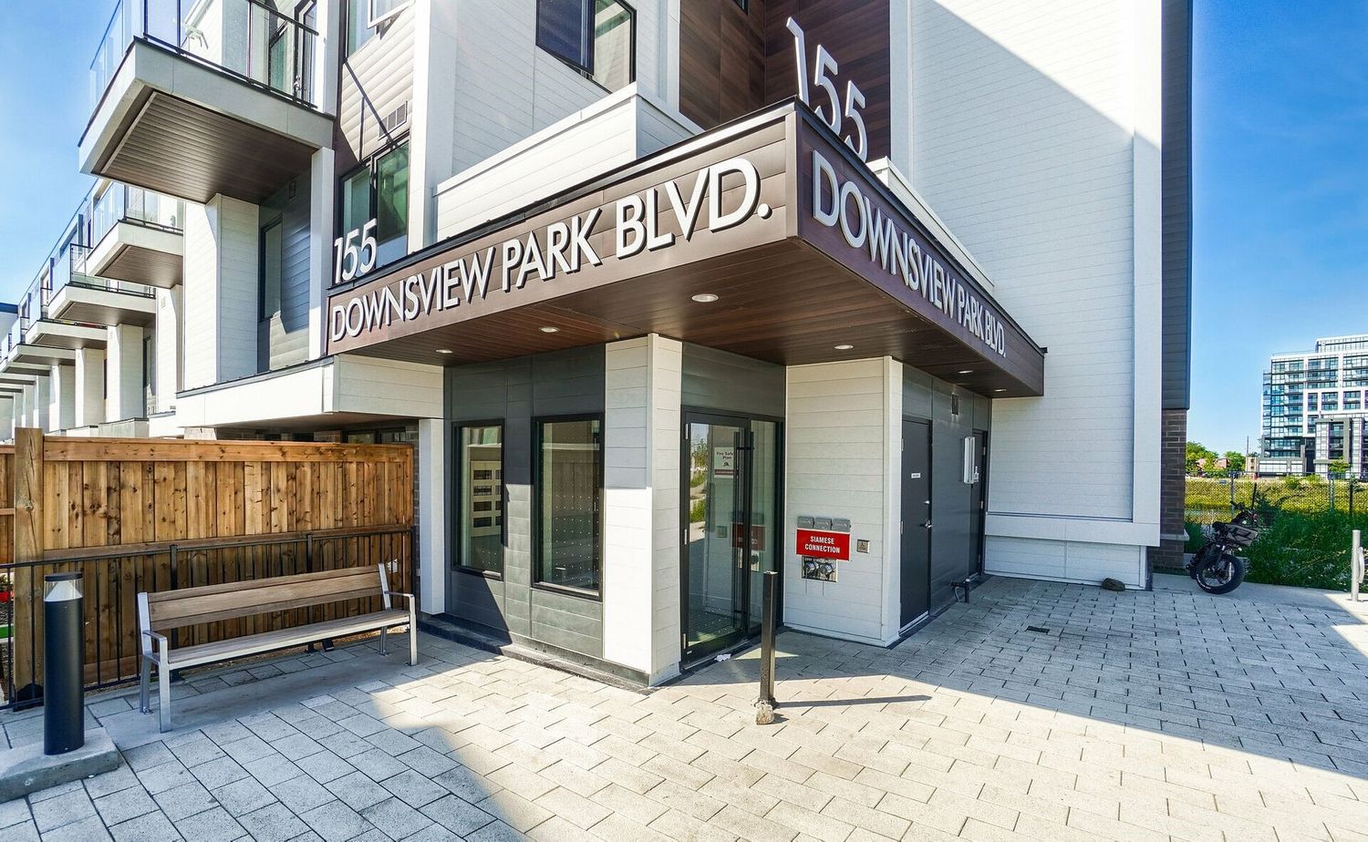 155 Downsview Park Boulevard. Parkside Towns at Saturday is located in  Hamilton, Toronto - image #3 of 3