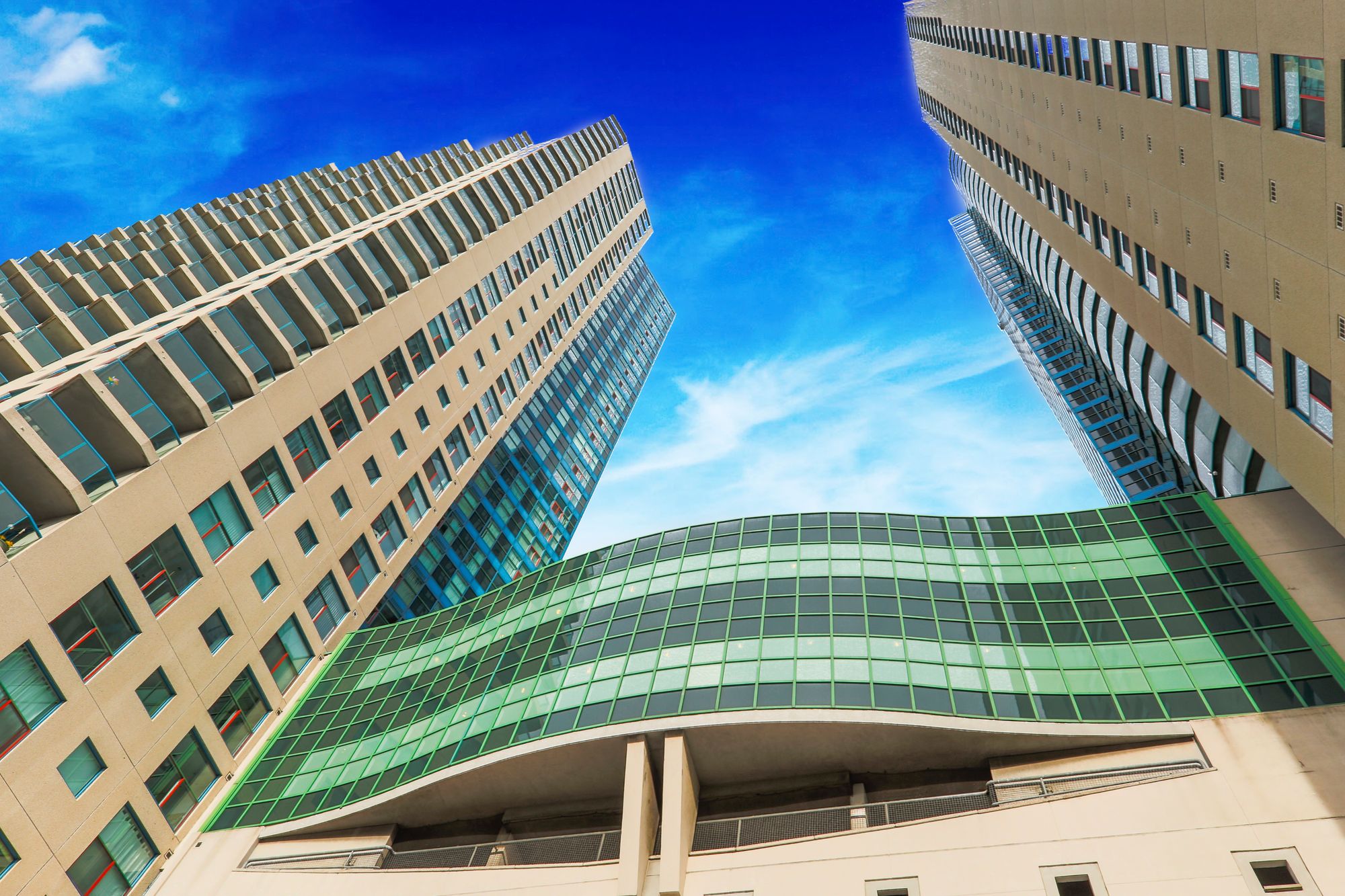 7799 Harbour Sq Number One York Quay 9 Condos for Sale & 6 Units