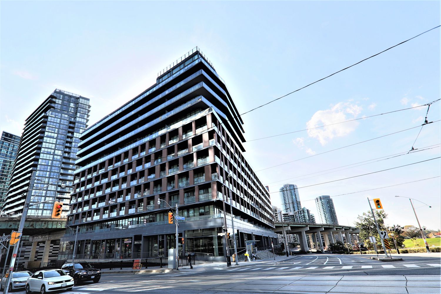 169 Fort York Boulevard. Garrison at Fort York is located in  Downtown, Toronto - image #4 of 4