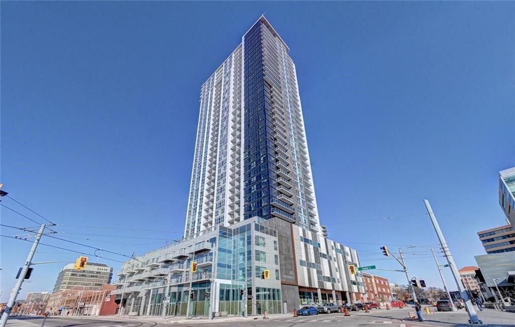 32 Duke Street. DTK Condos is located in  Kitchener, Toronto - image #1 of 9